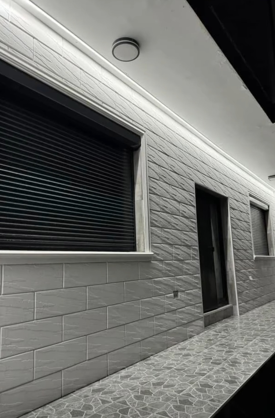Model DELUXE 001 pentru EXTERIOR